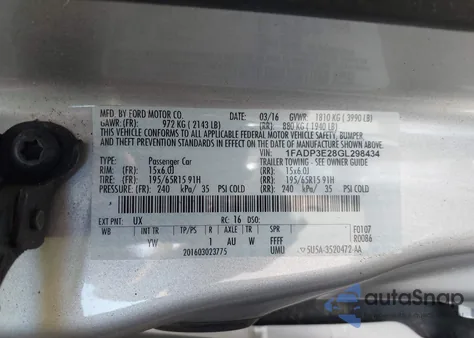 2016 Ford Focus S из США, поврежденный, VIN 1FADP3E28GL298434